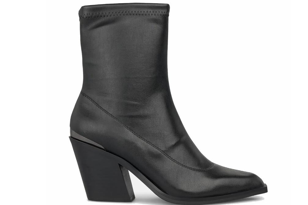 Botines cowboy Alma en Pena I2652610C negro con tacón metalizado