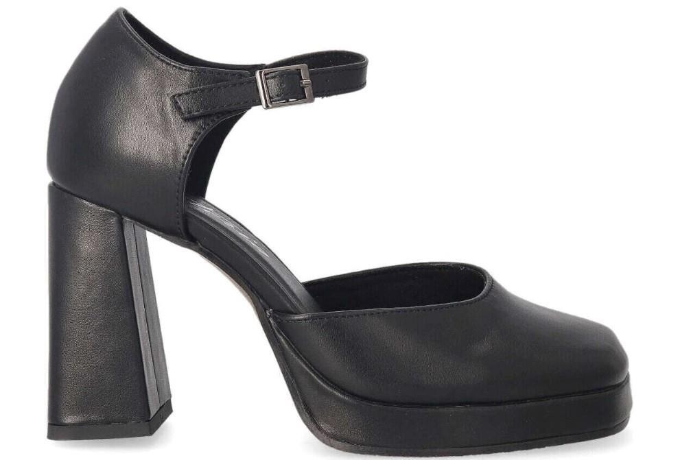 Zapatos de tacón Isteria 22172 en negro para mujer