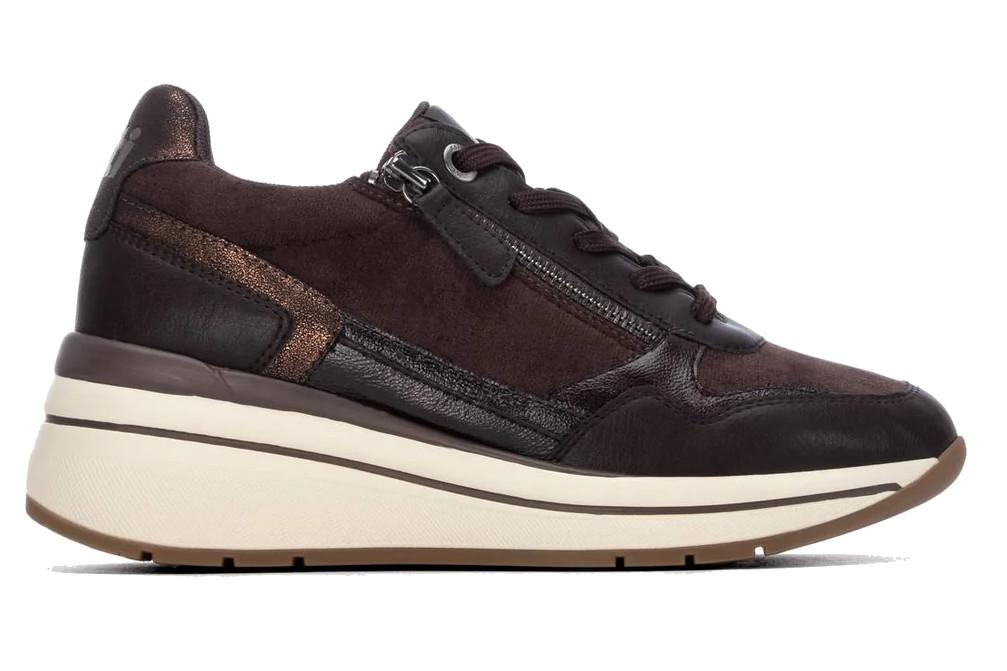 Zapatillas deportivas con cuña mujer XTI 146169 marrón