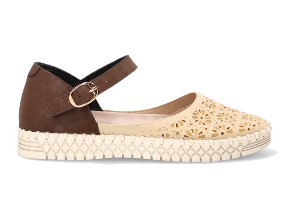 Bailarina Confort Etika by ARMONY 63318 Beige para Mujer con Hebilla y Suela Plana