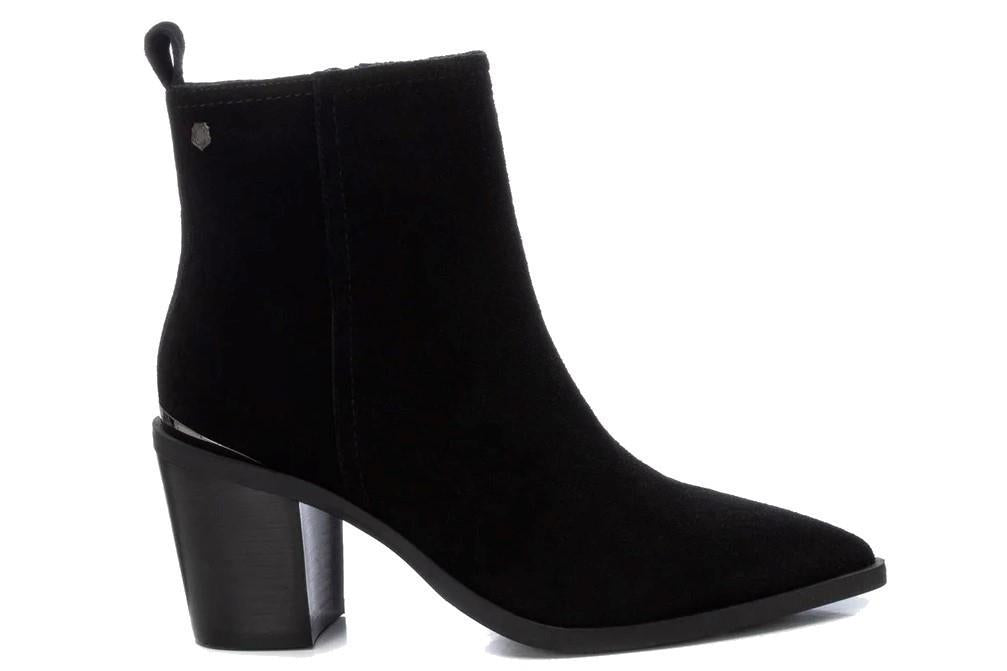 Botines con tacón Carmela 161895 en negro para mujer