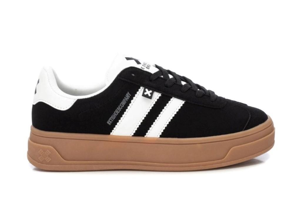 Zapatillas deportivas Xti 143483 en negro para mujer
