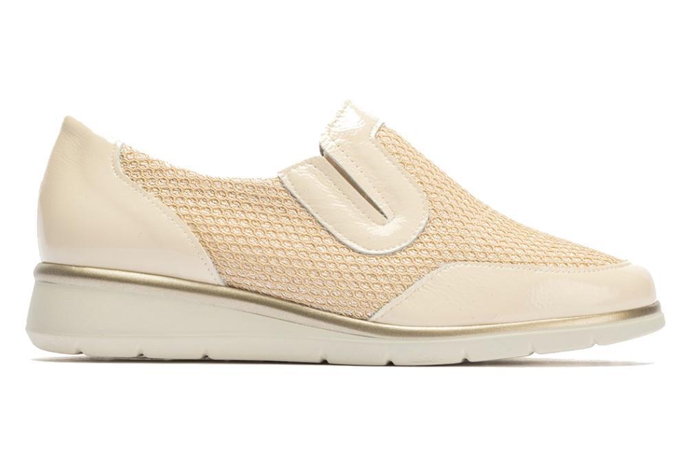 Mocasín Pitillos 10332 BREEZE en crema para mujer
