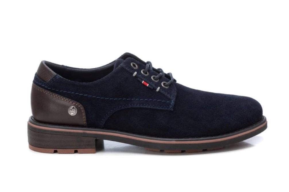Zapato con cordones XTI 143218 en marino para hombre