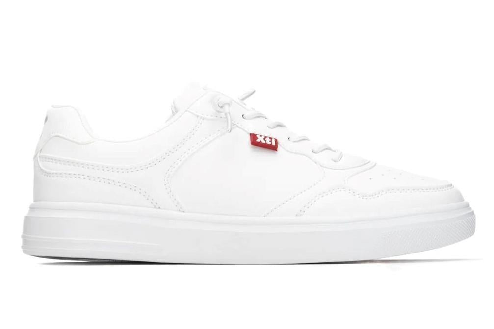Zapatillas deportivas XTI 144144 en blanco