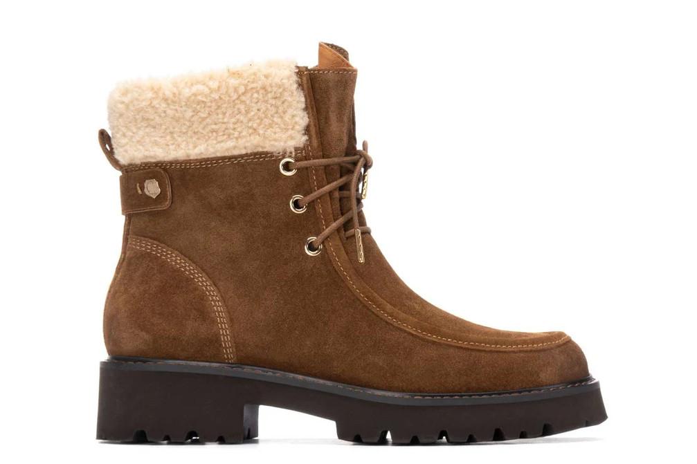 Botin de mujer plano Carmela 162717 en camel