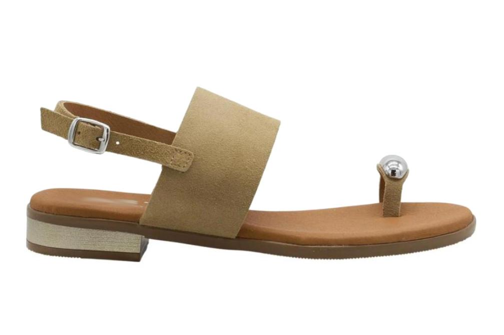 Sandalias Planas de Dedo Oh! My Sandals 5862 arena para mujer