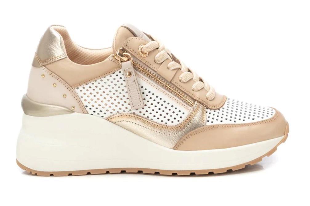 Zapatillas deportivas Carmela 162266 en beige para mujer