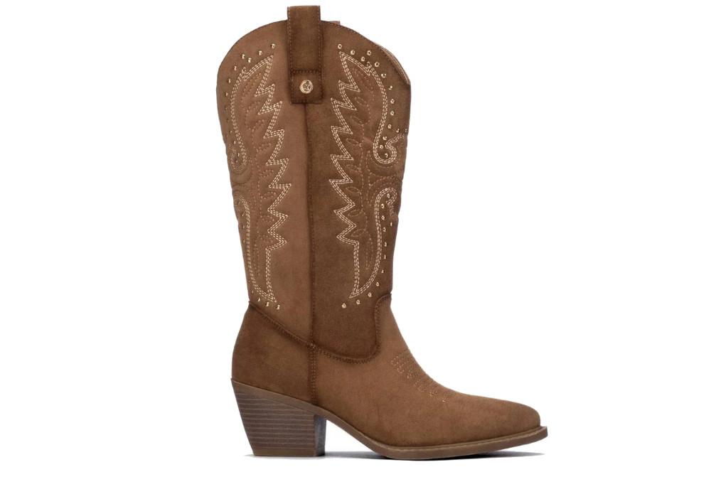 Botas cowboy XTI 146102 en taupe para mujer
