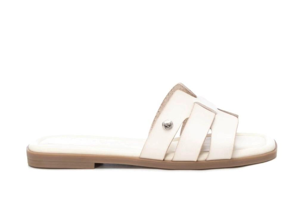 Sandalias planas XTI 142891 en negro para mujer