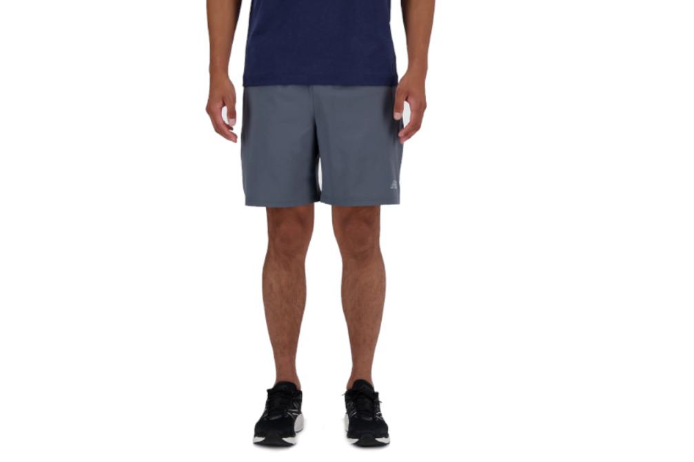 New Balance MS41234 Pantalón Corto Running Hombre Gris Sport Essentials Linerless 7" Training Shorts