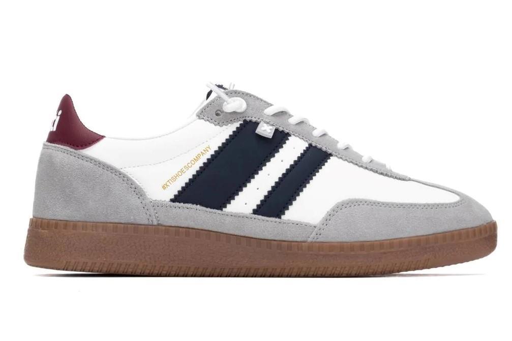 Zapatillas deportivas casuales XTI 144151 en color blanco