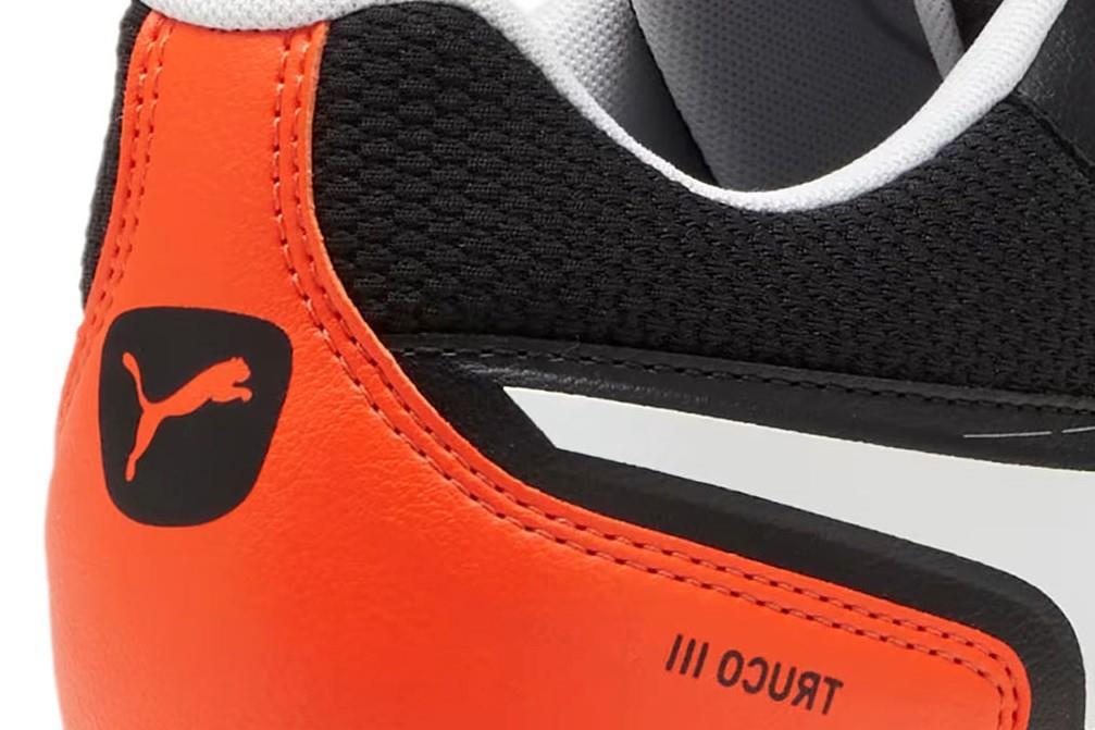 Zapatillas de fútbol sala Puma Trucoo III en negro para niños