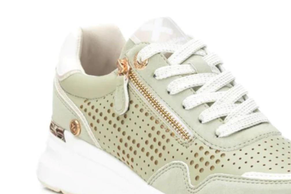 Zapatillas deportivas XTI  143990 en aqua para mujer