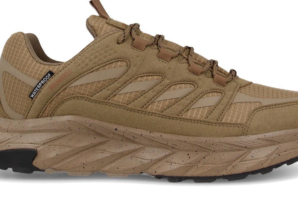 Zapatillas de trekking Paredes Insua LT25587 en color marrón
