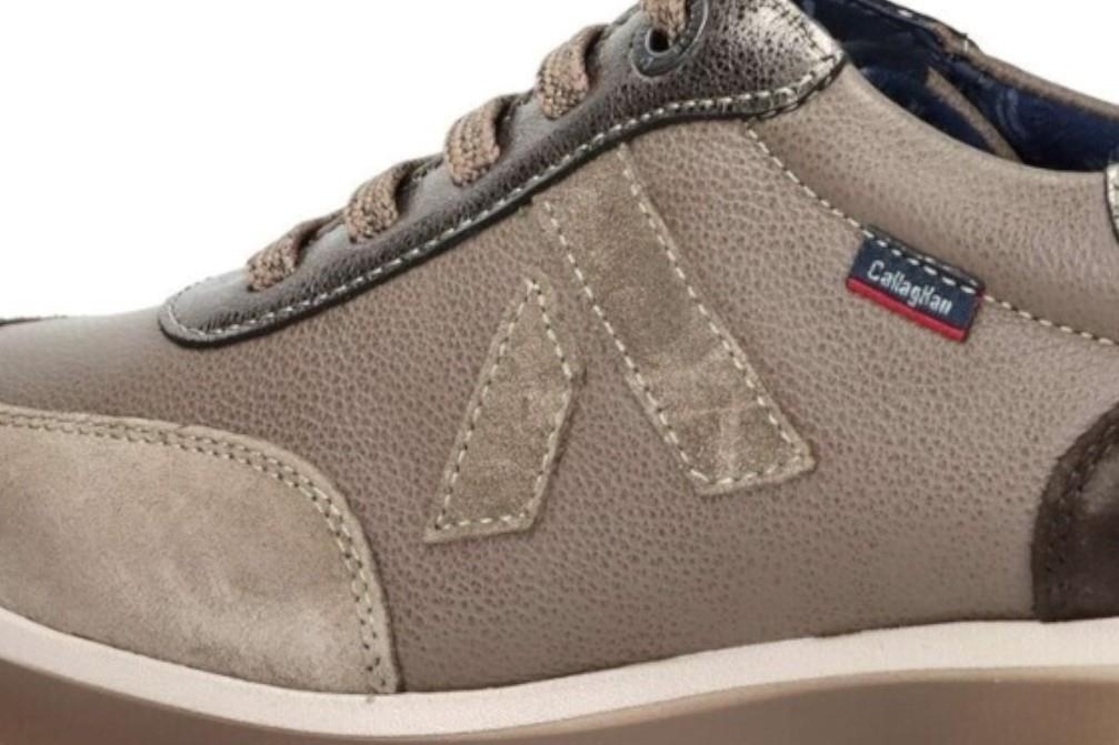 Zapatillas deportivas Callaghan 61605 Grace de color marrón