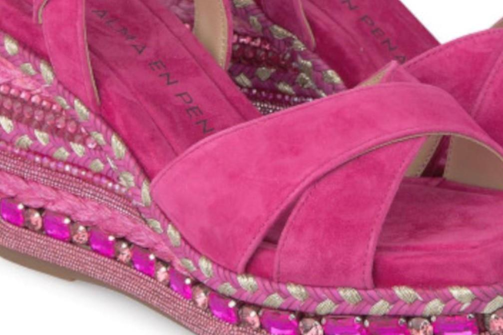 Sandalias con cuña Alma en Pena V240995 en fuxia