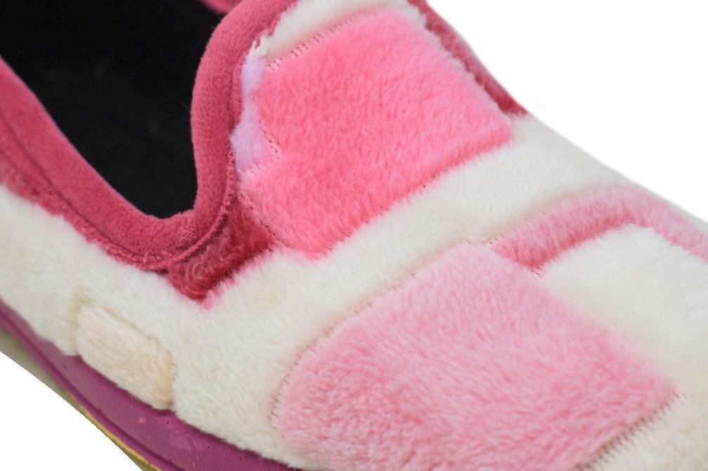 Zapatillas de casa cerradas Calusa 52 en maquillaje