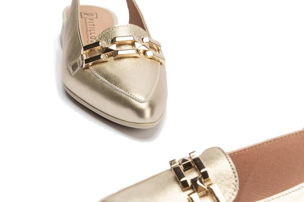 Mocasin destalonado Pitillos 5785 en oro para mujer