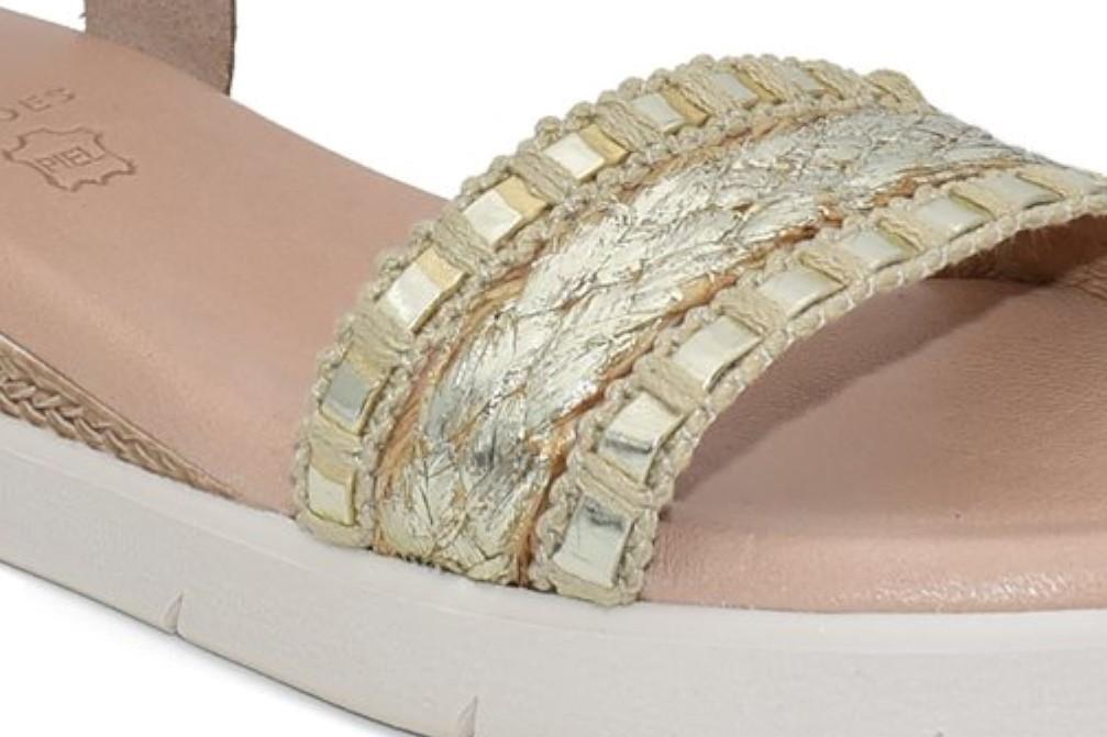 Sandalias planas Fiordi 153 en beige para mujer