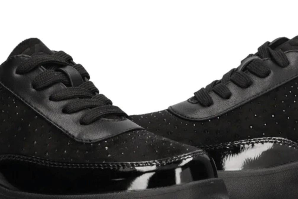 Zapatillas deportivas Etika 61106 LUBLIN en negro para mujer