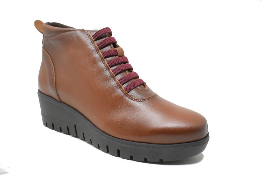 Botines con cuña Chamby 1906 en cuero para mujer