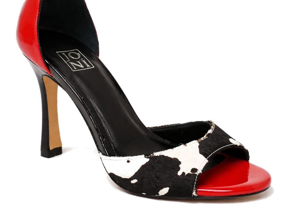 Sandalias de tacón Joni 30145 mujer blancas con animal print y pulsera al tobillo – tacón alto elegante