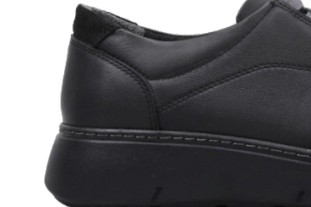 Zapatos deportivos Erase 1503 en negro para mujer