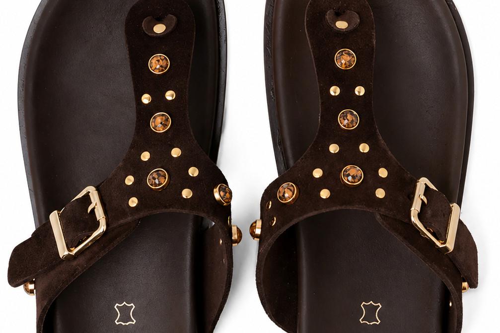 Sandalias de dedo planas Porronet HARPER moka 3294 – Sandalia cómoda con pedrería hecha en España