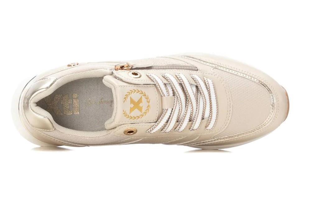 Zapatillas deportivas planas XTI 144183 en beige
