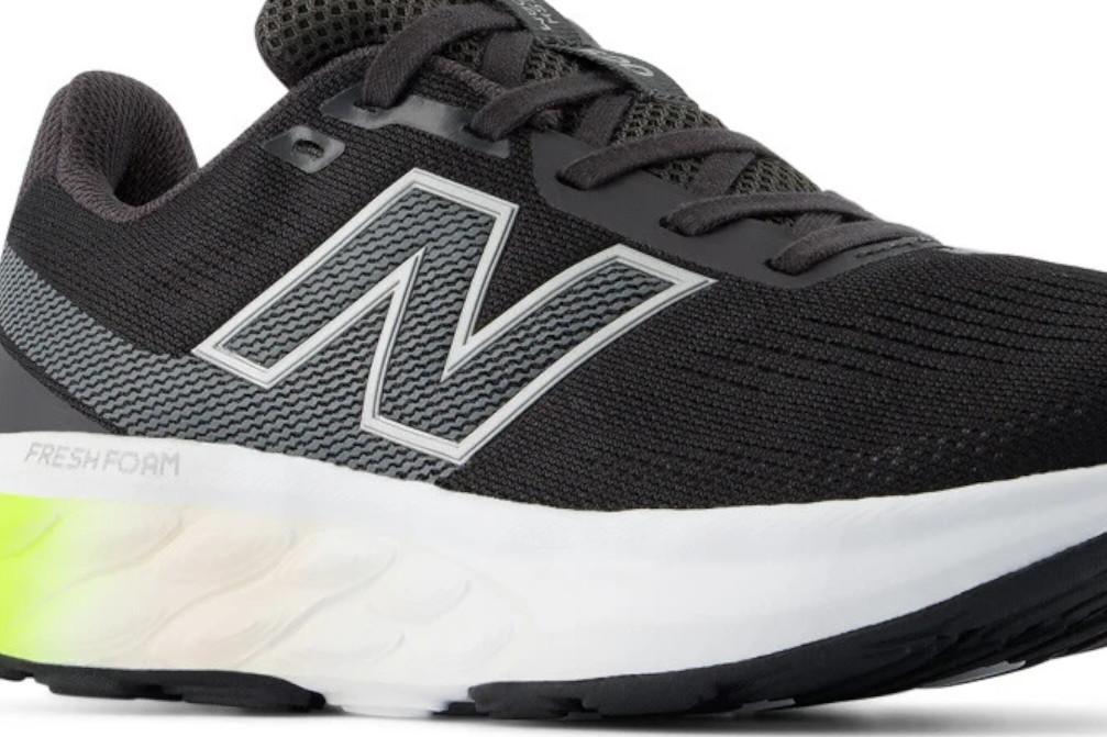 Zapatillas deportivas running New Balance 520v9 W5209F2 Fresh Foam para mujer en negro