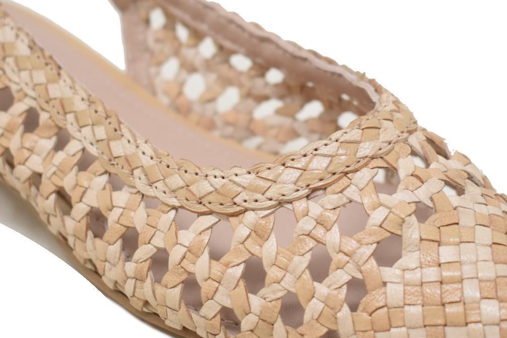 Bailarinas destalonadas Top 3 Shoes SF25416 en beige