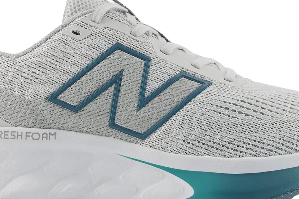 Zapatillas New Balance Fresh Foam 520 v9 Gris Claro Azul
