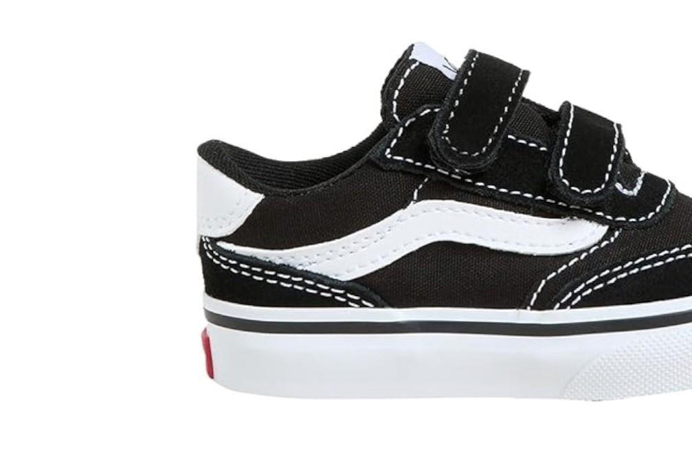 Zapatillas Vans Brooklyn LS VN000D7XBA21 en negro