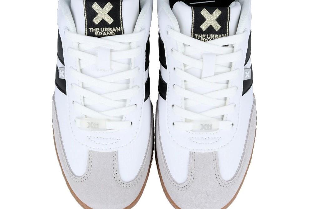 Zapatillas deportivas planas XTI 143485 de color blanco