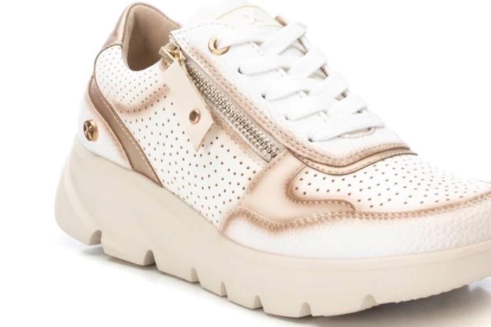 Zapatilla deportiva XTI 142575 para mujer