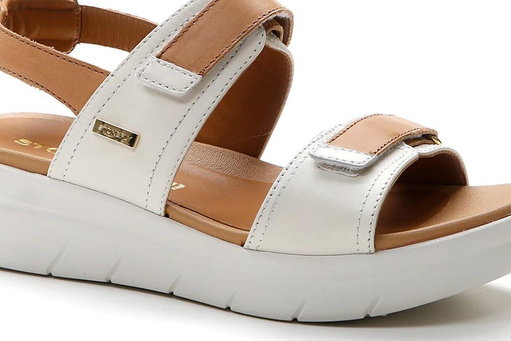 Sandalias planas Stonefly AQUA III 20 en blanco para mujer