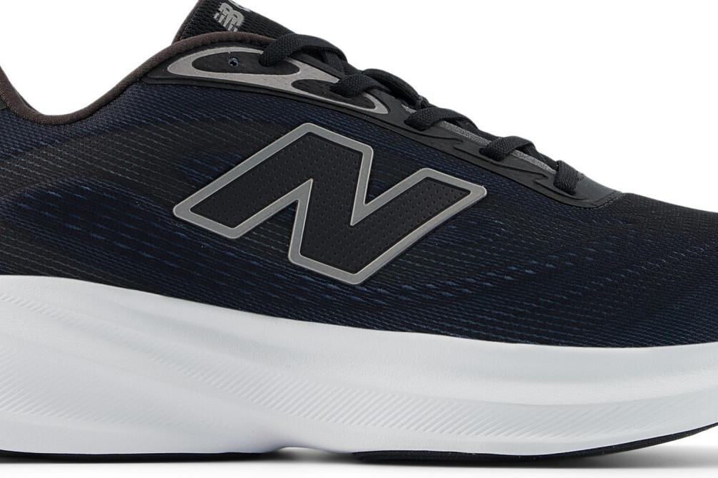 Zapatillas deportivas Running New Balance Fresh Foam 680 v9 M6805NK en negro para hombre