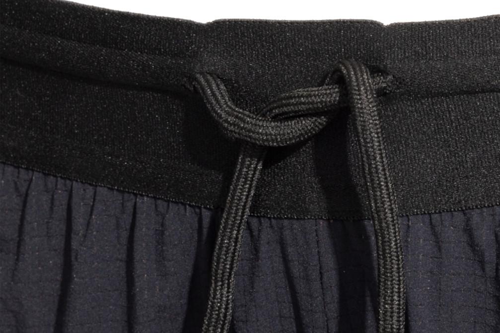 Short Joma 901830 R-NIGHT en color negro