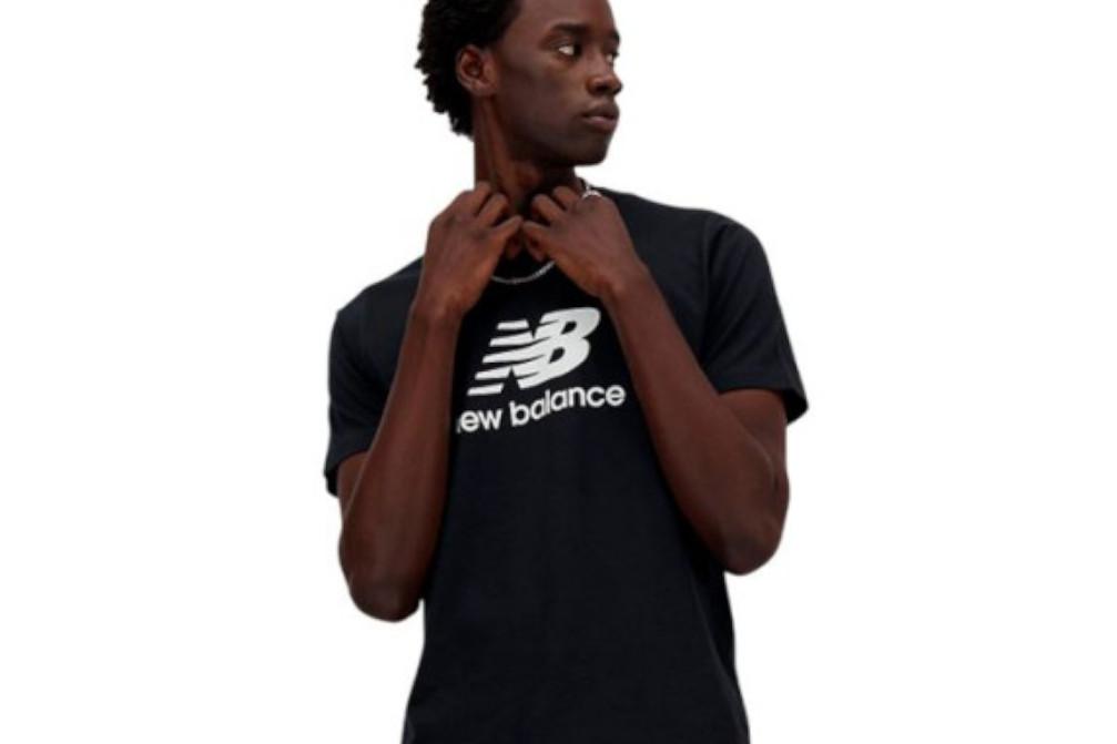 Camiseta manga corta New Balance MT41502 negro Hombre Sport Essentials Logo