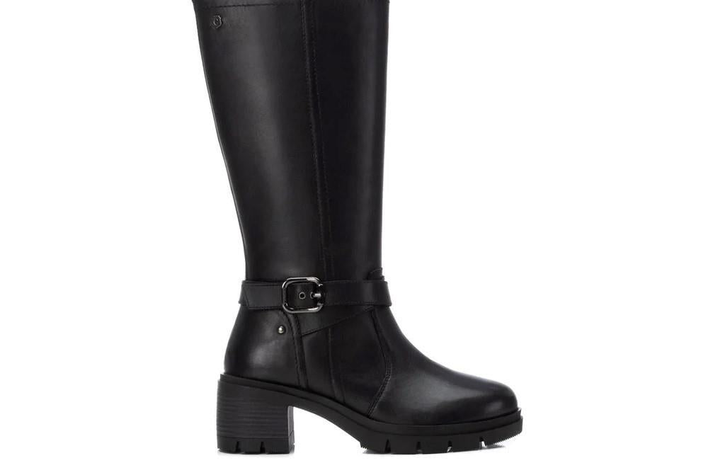 Botas altas Carmela 161976 en negro para mujer