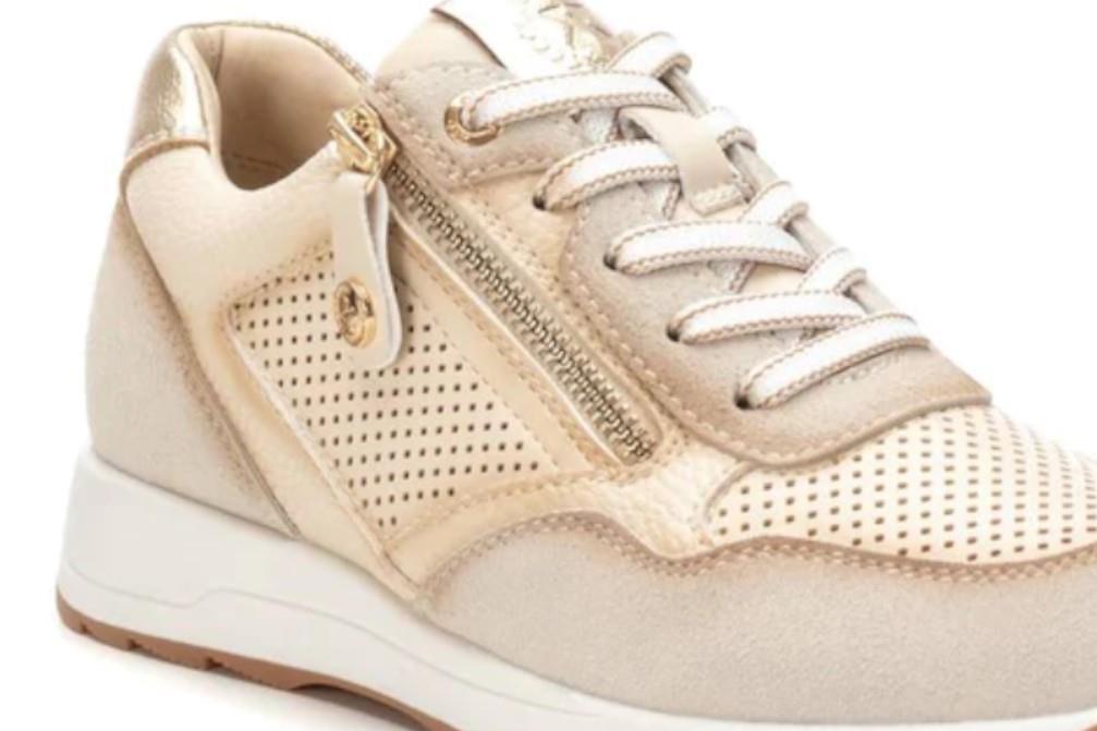 Zapatillas deportivas XTI 143734 en beige para mujer