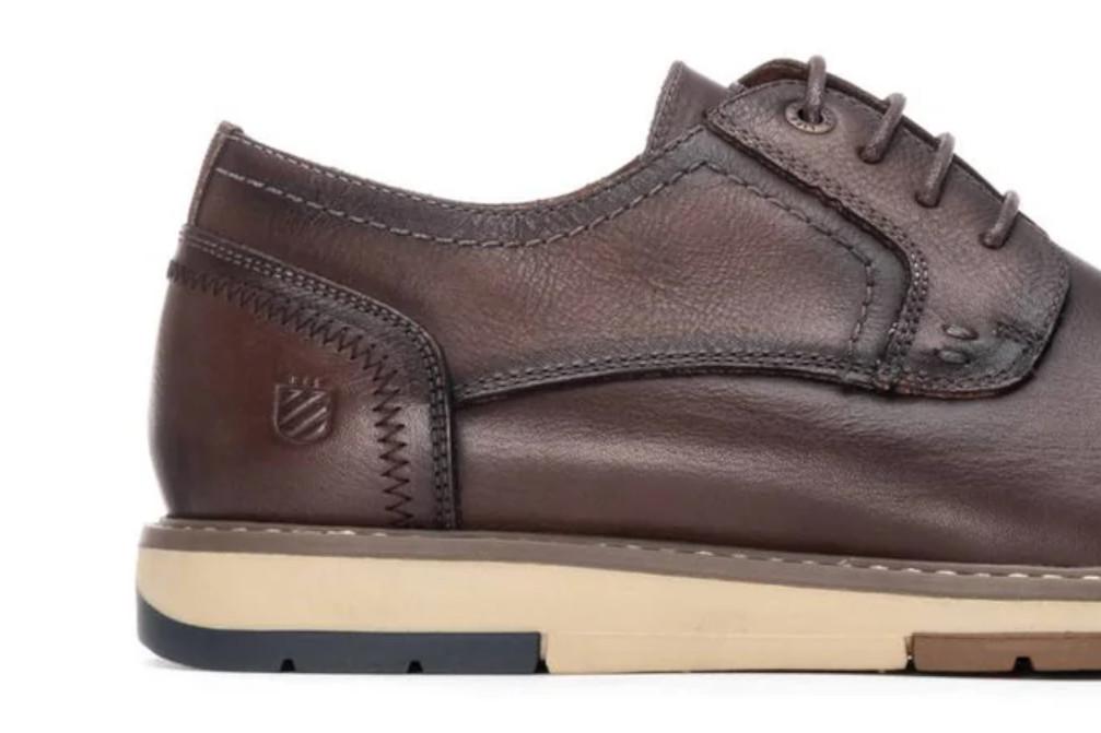 Zapatos con cordones Carmela 162678 en marrón