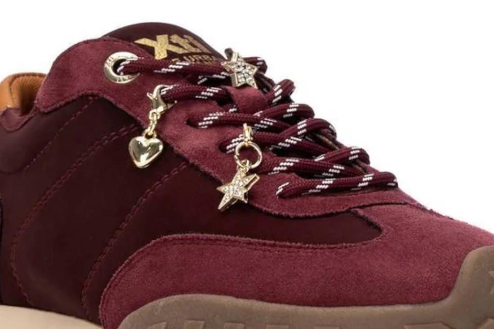 Zapatillas deportivas XTI 146146 para mujer en burdeos