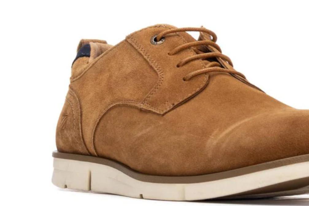 Zapato con cordones Carmela 163901 en camel | Zapato Casual de Serraje con Suela Antideslizante y Plantilla Extraíble