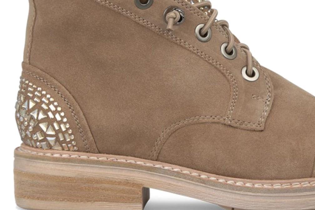 Botines con cordones Alma en Pena I240754 en beige para mujer