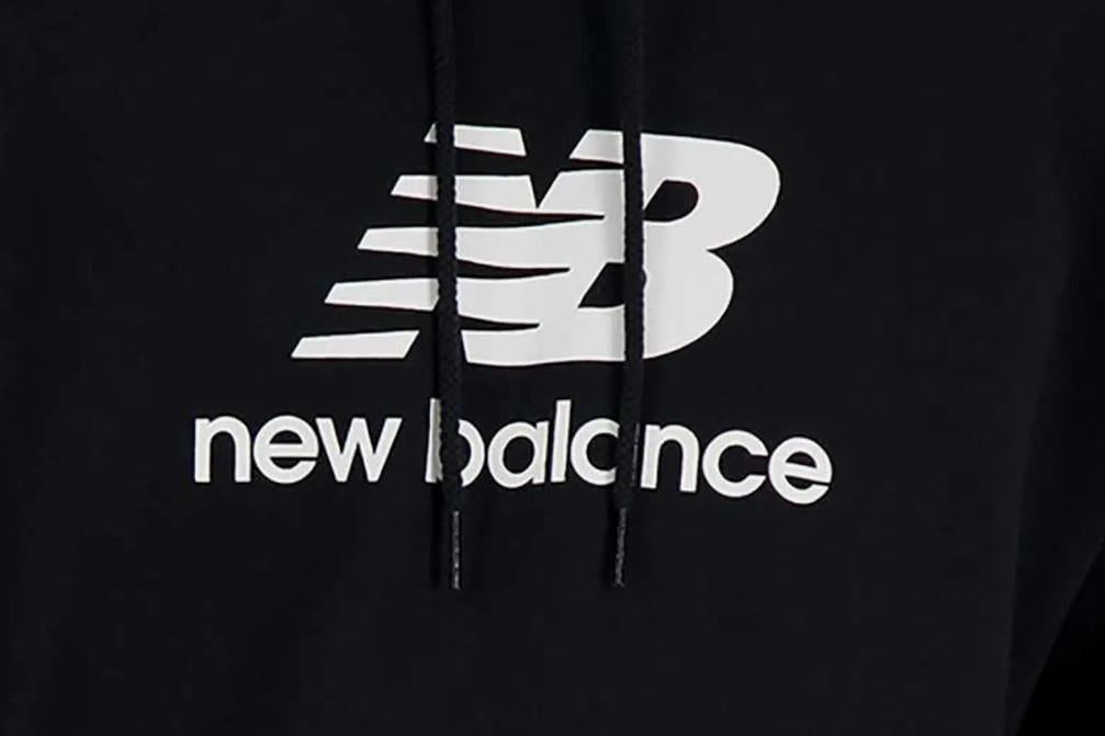 Sudadera con capucha New Balance MT41505 en negro Hombre Sport Essentials Fleece Logo Hoodie