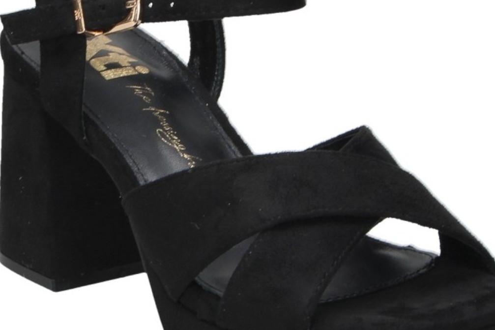 Sandalias de tacón de fiesta XTI 145288 en negro