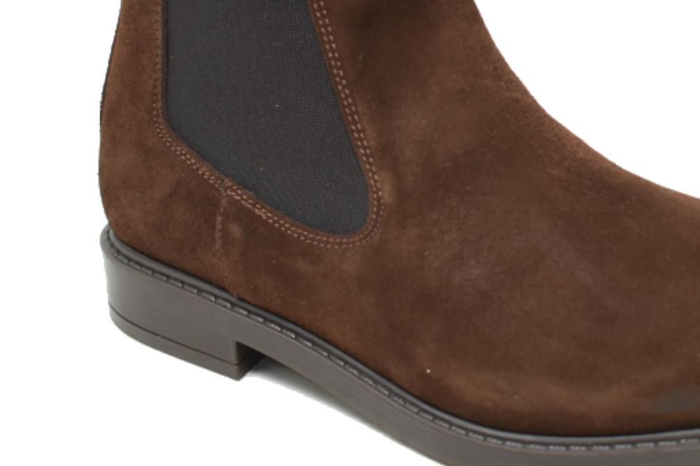 Botines Chelsey con elástico lateral 24006 ALDERTON en marrón para hombre