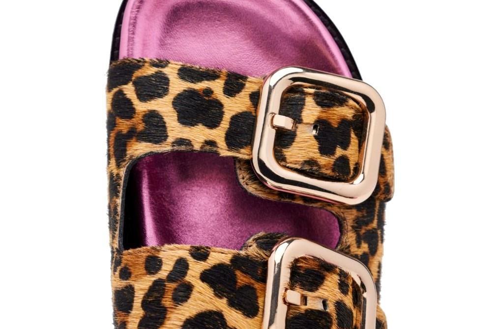 Sandalias planas bio Gioseppo MIFFLIN en piel de leopardo